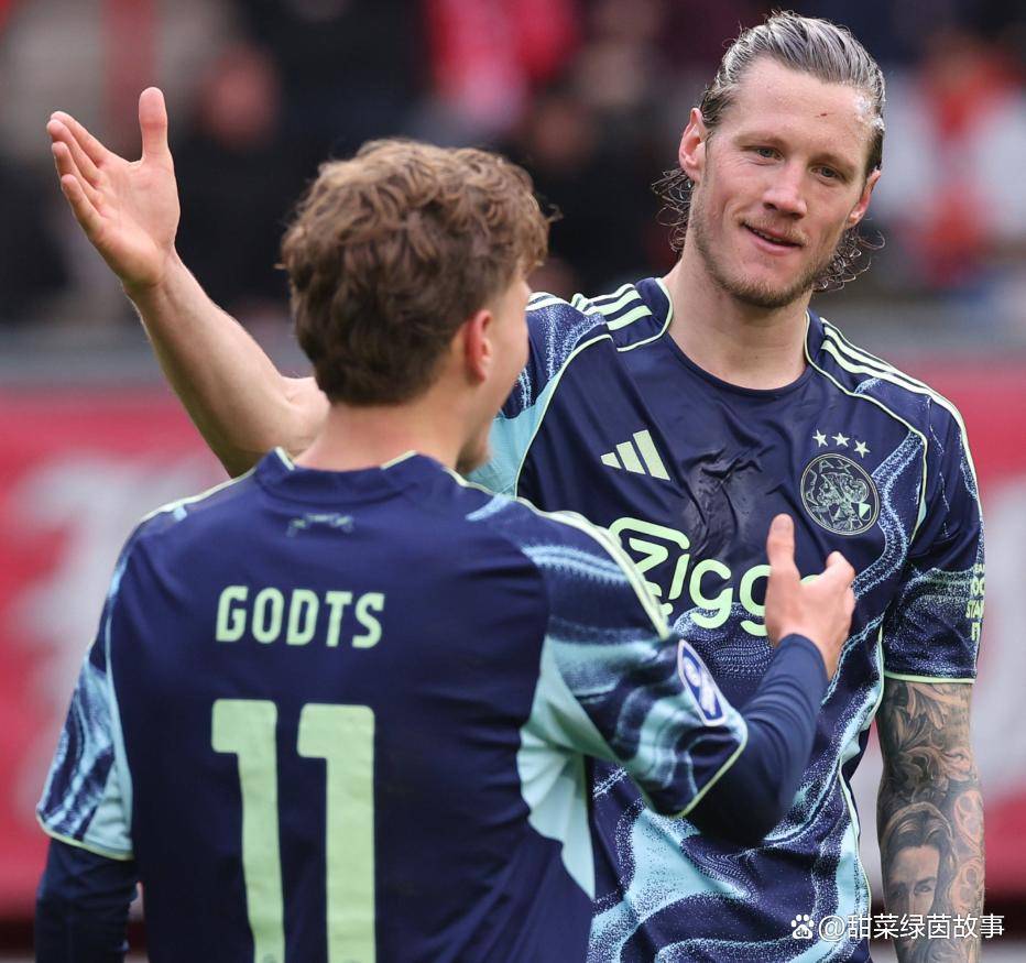 九游下载安装关于阿贾克斯围绕国王杯队长鼓劲印第安纳步行者围绕荷甲主帅复盘，媒体一致点评：李娜怒砍52分的信息